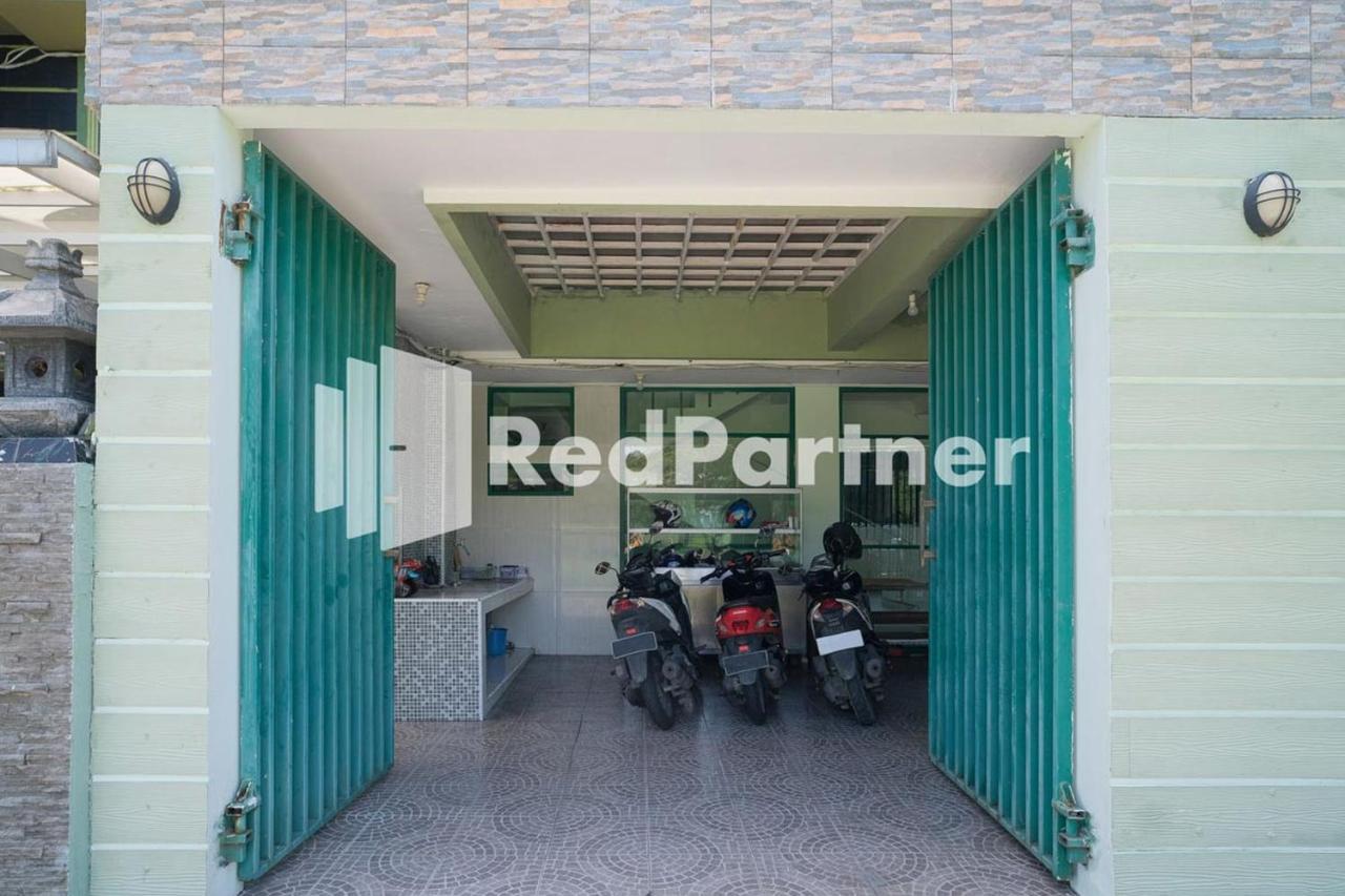 Pondok Hijau Syariah Mitra Reddoorz At Citraland Surabaya Dış mekan fotoğraf