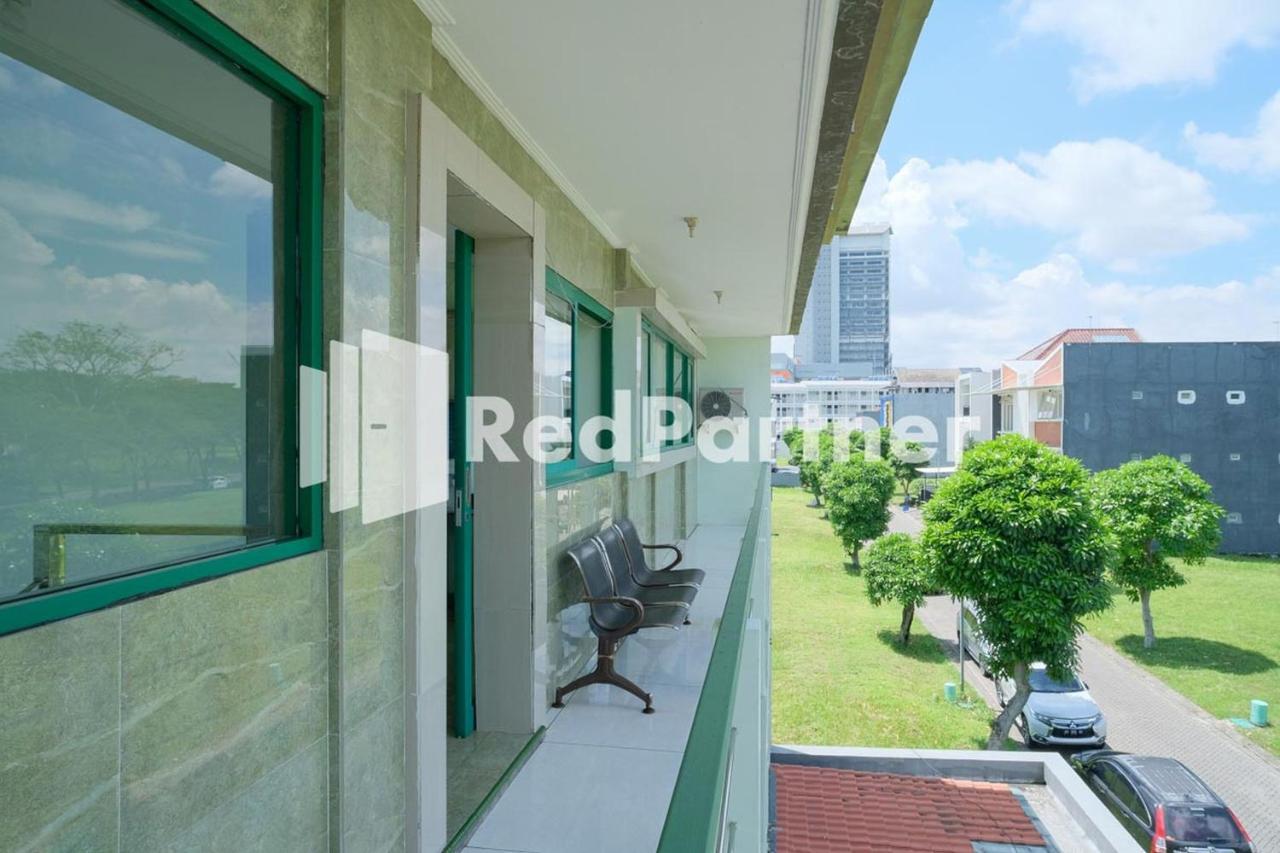 Pondok Hijau Syariah Mitra Reddoorz At Citraland Surabaya Dış mekan fotoğraf