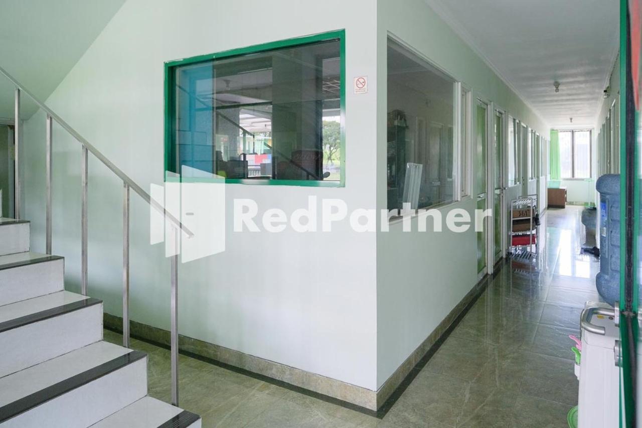 Pondok Hijau Syariah Mitra Reddoorz At Citraland Surabaya Dış mekan fotoğraf